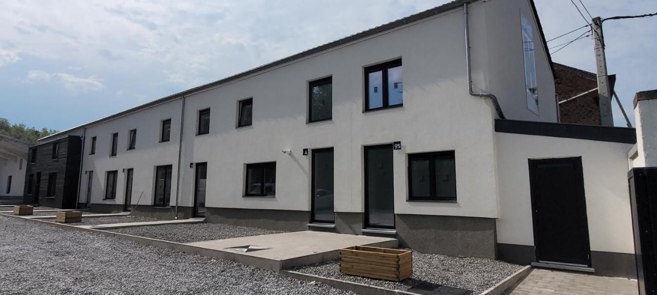 Appart'Hotel Trazegnies Courcelles Екстериор снимка