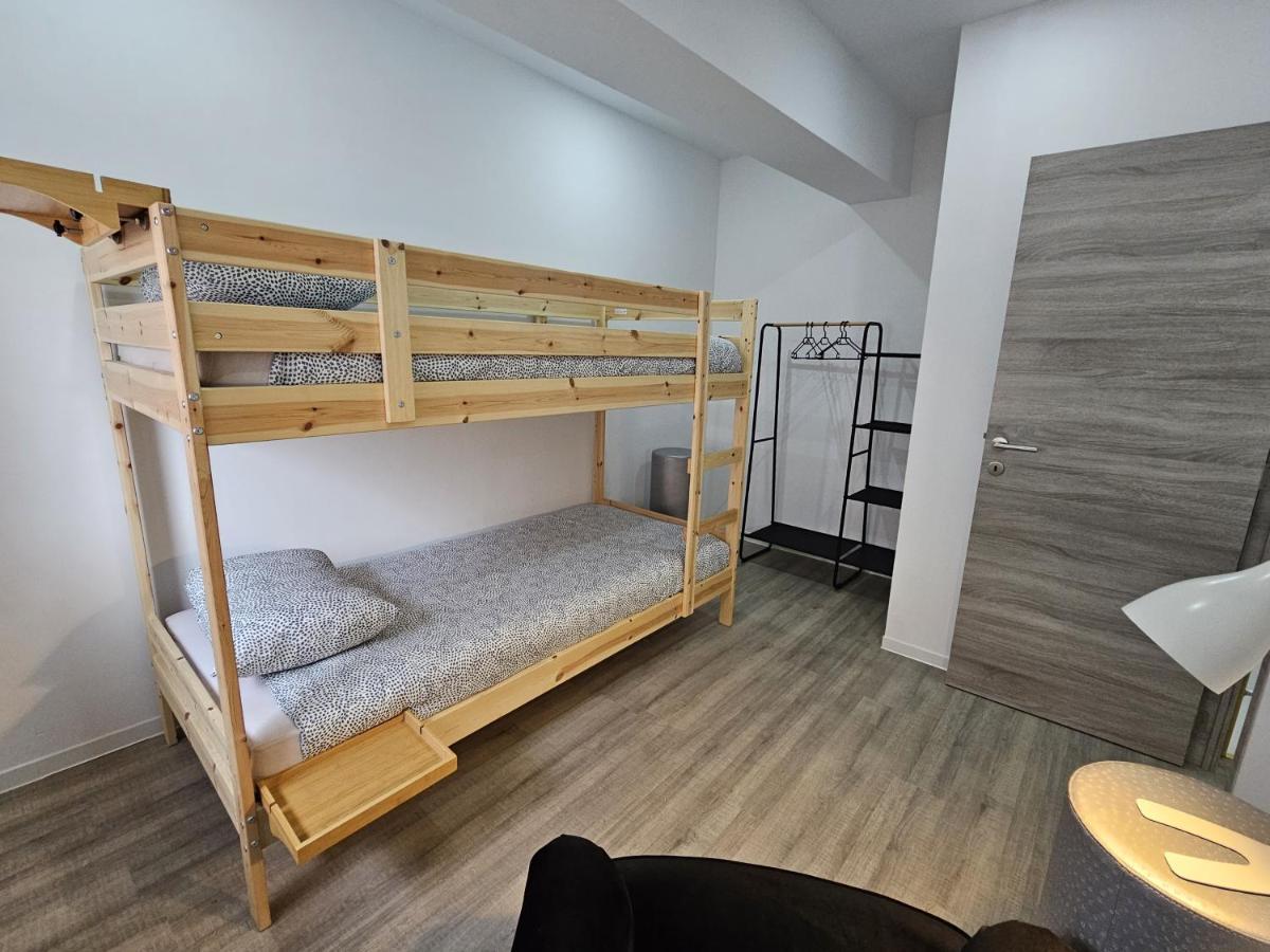 Appart'Hotel Trazegnies Courcelles Екстериор снимка