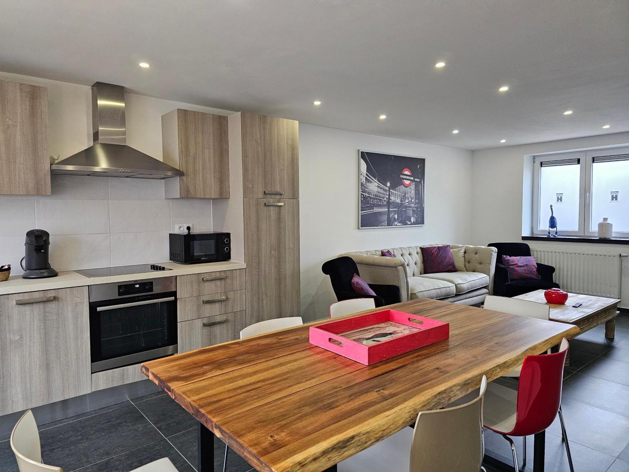 Appart'Hotel Trazegnies Courcelles Екстериор снимка