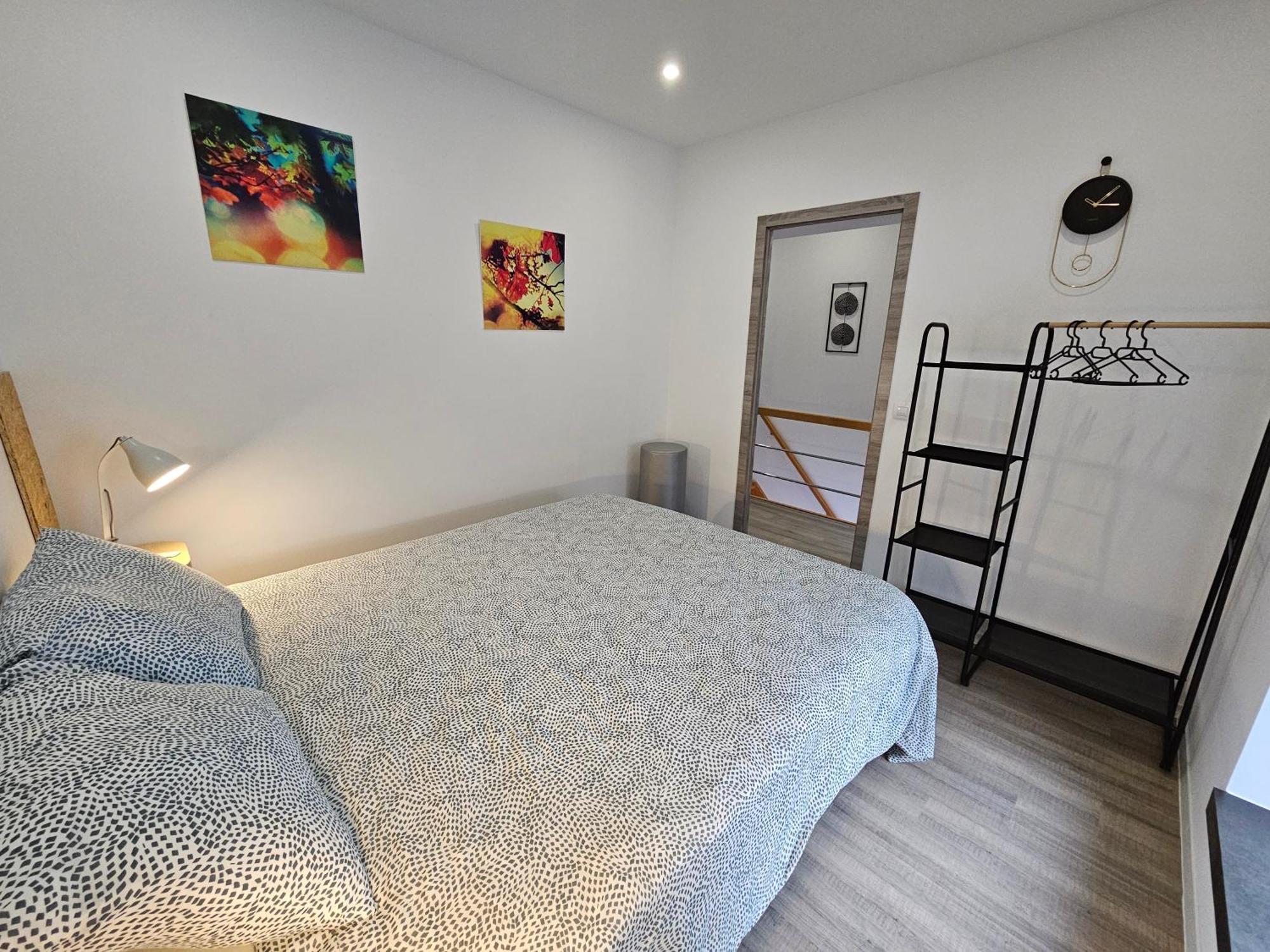 Appart'Hotel Trazegnies Courcelles Екстериор снимка