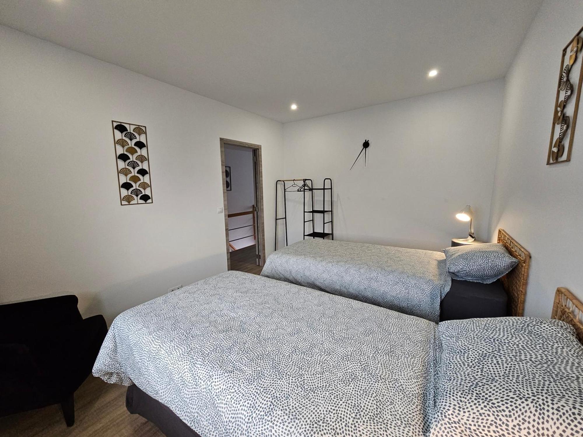 Appart'Hotel Trazegnies Courcelles Екстериор снимка